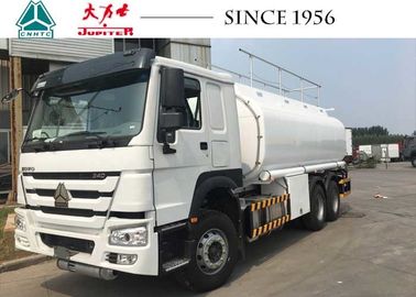 HOWO Refuel Tank Truck 15000-25000 Liters Capacity With 340 HP Engine